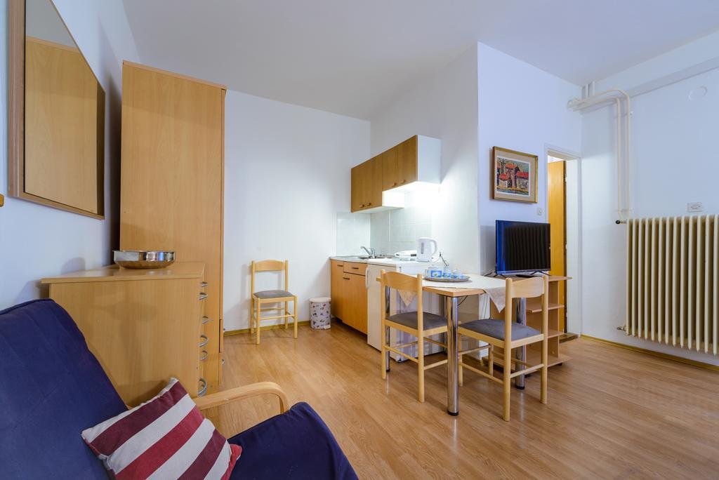 تْسافتات Apartments Giardino المظهر الخارجي الصورة