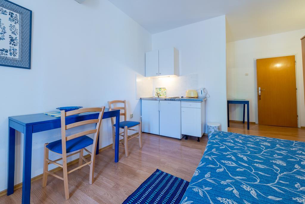 تْسافتات Apartments Giardino المظهر الخارجي الصورة