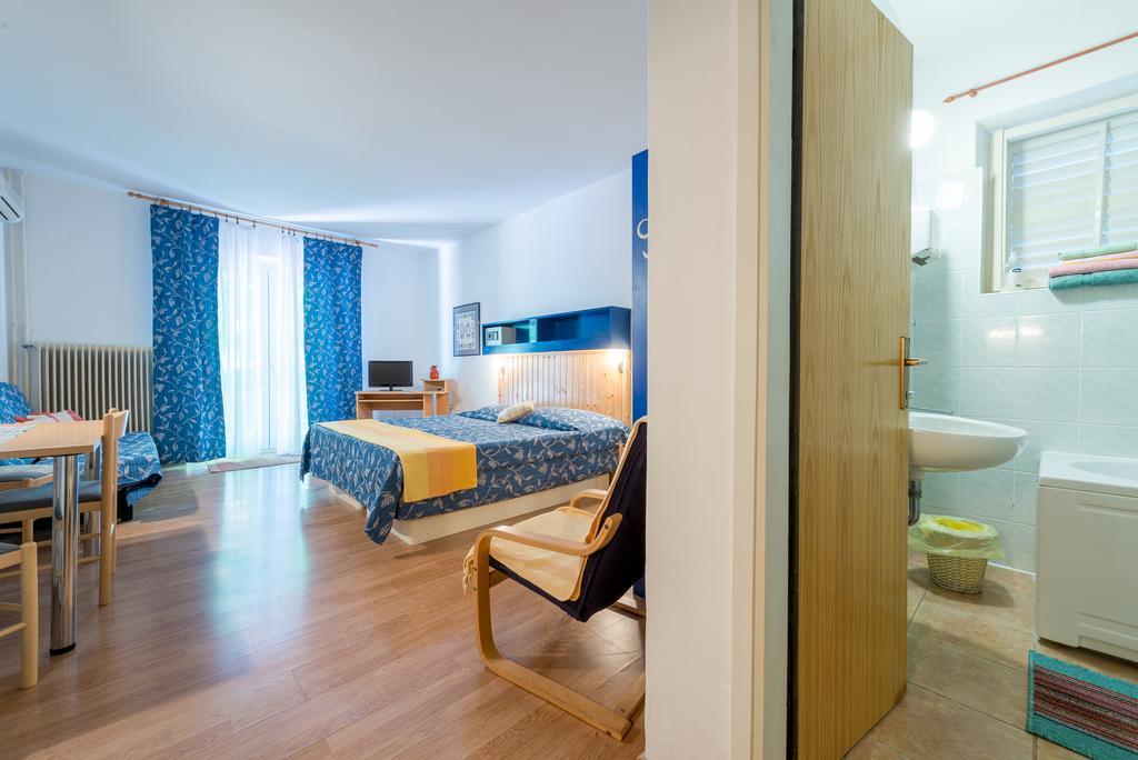 تْسافتات Apartments Giardino المظهر الخارجي الصورة